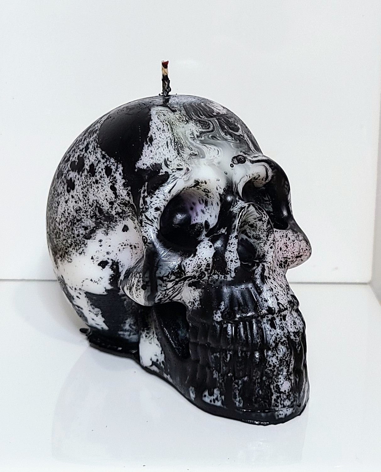 Skull Candle (Bleeding)