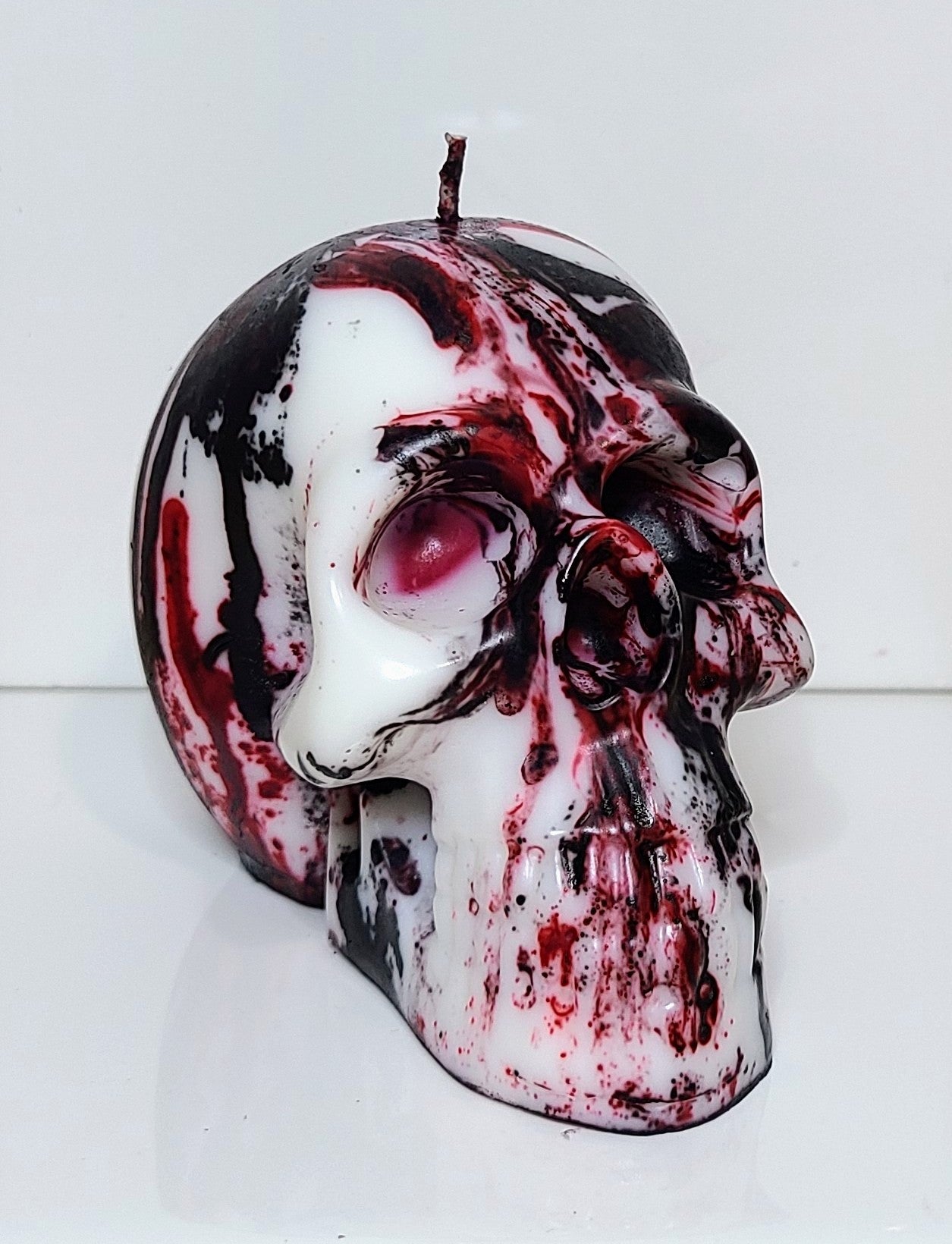 Skull Candle (Bleeding)