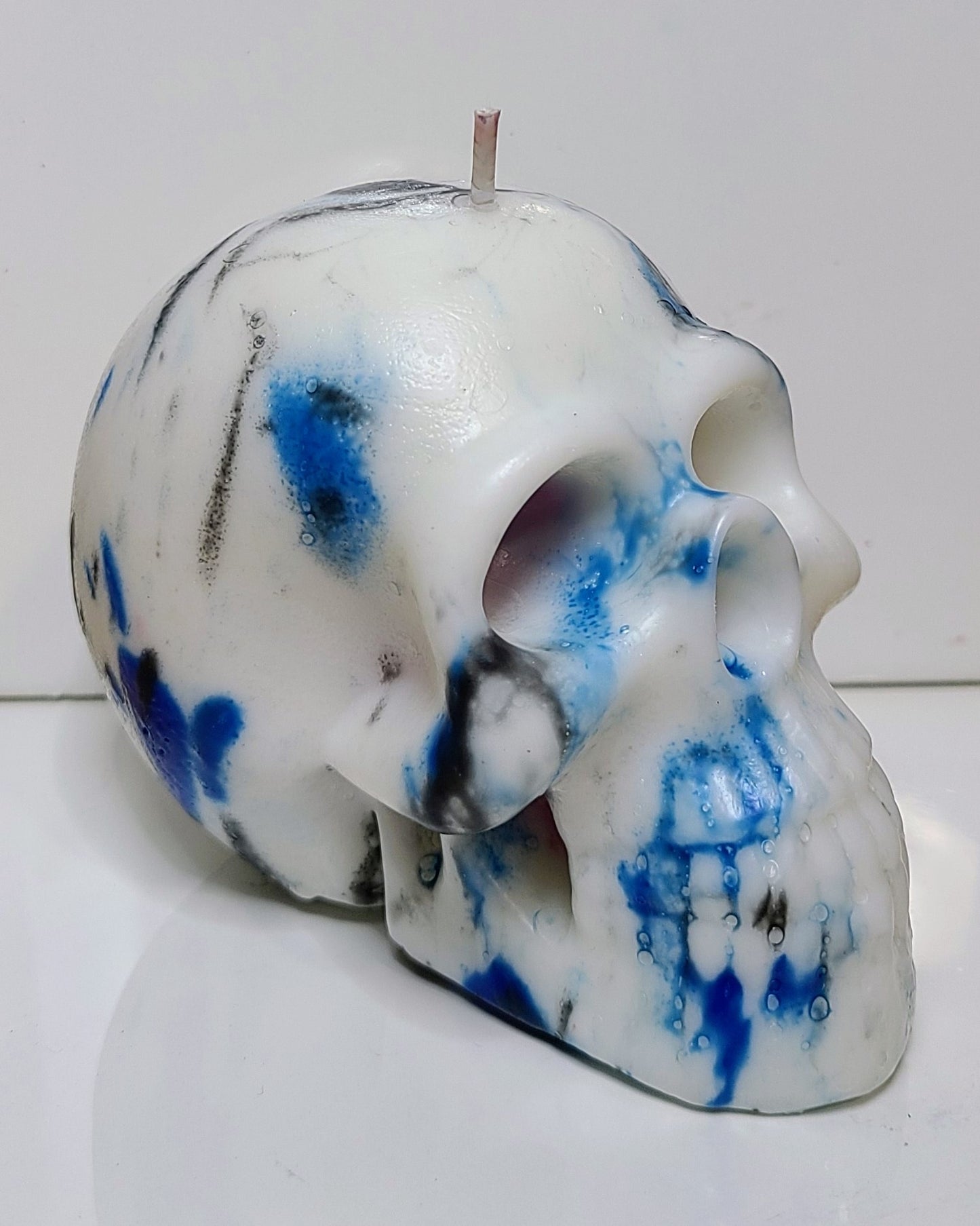 Skull Candle (Bleeding)